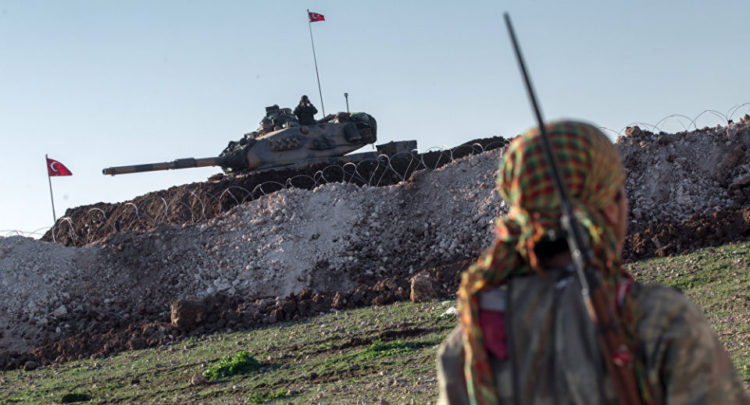 1030751697.jpg Turkish forces seen on border with Syria. © AP Photo/ Mursel Coban, Depo Photos