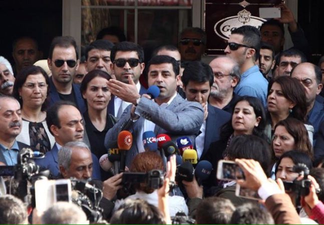 Demirats adressing the public ion the arrests of the co-Mayors of Diyarbakir (Amed) on October 27, 2016