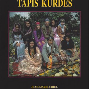 Costumes et tapis Kurdes